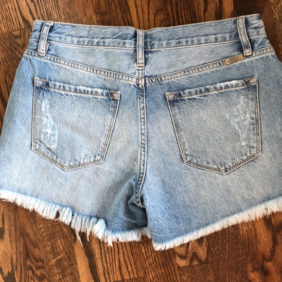KanCan Distressed Fringe Denim Shorts - Picture 5 of 11